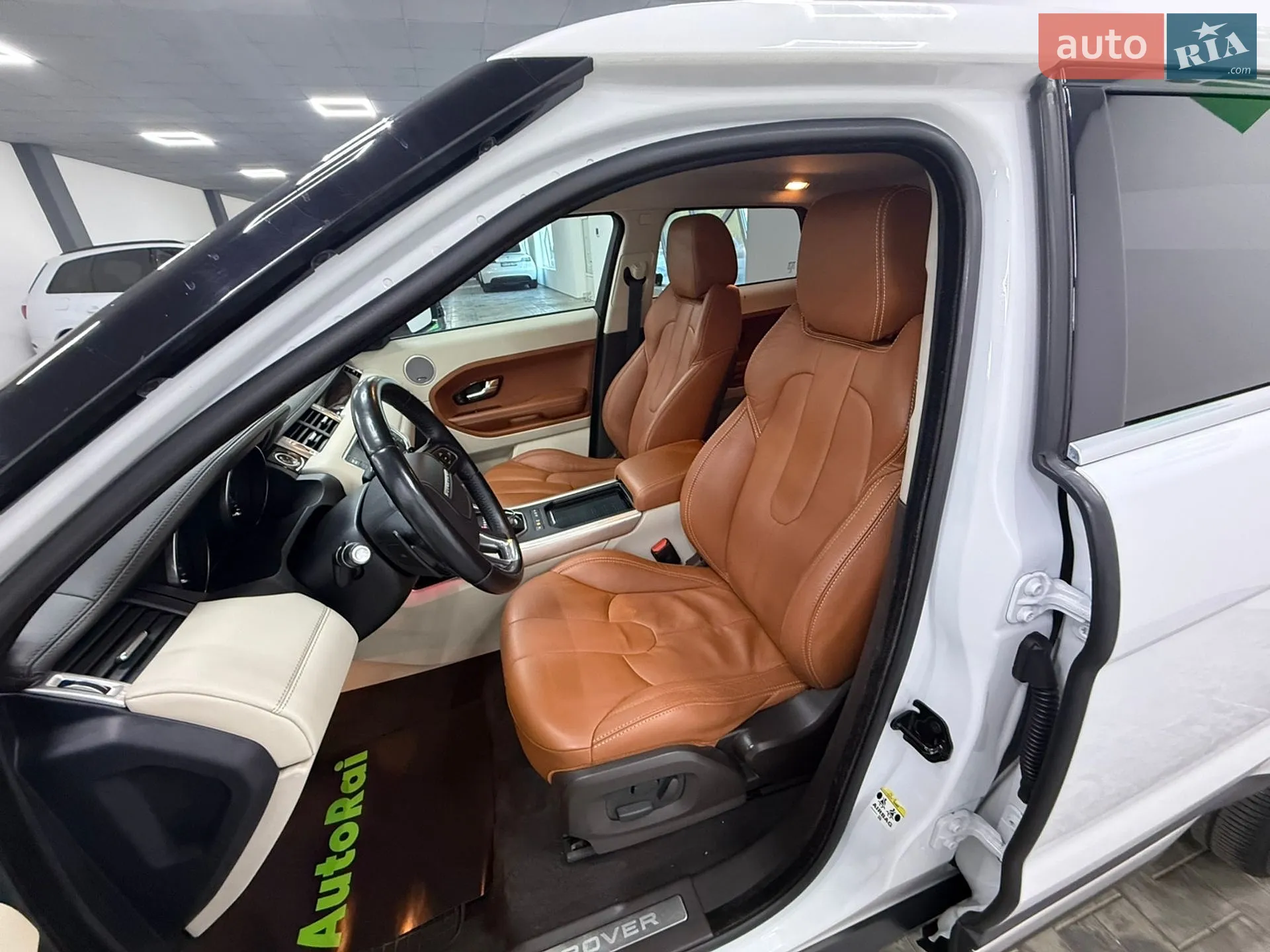 2012 Land Rover Range Rover Evoque - мініатюра 14