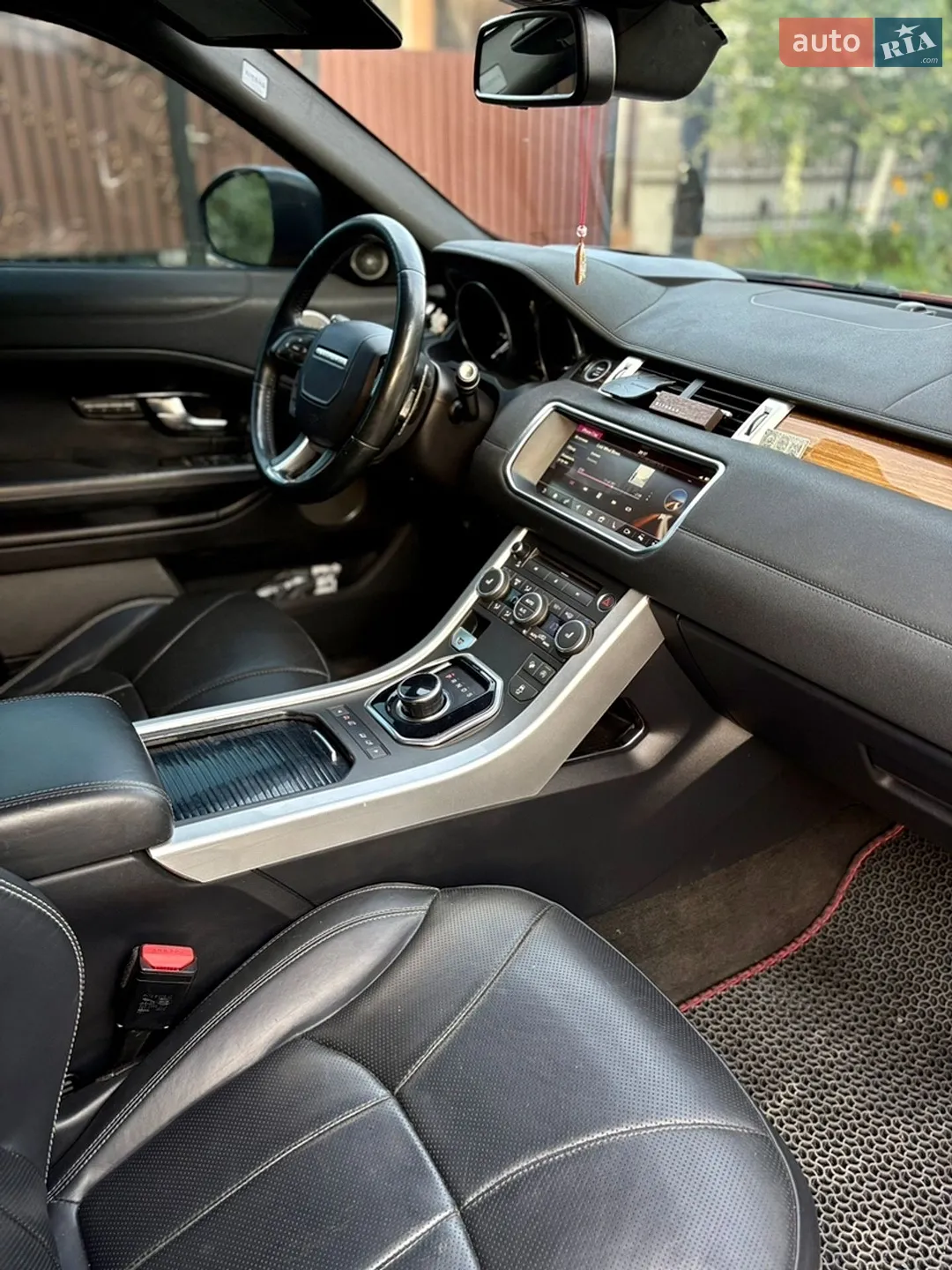 2016 Land Rover Range Rover Evoque - мініатюра 26