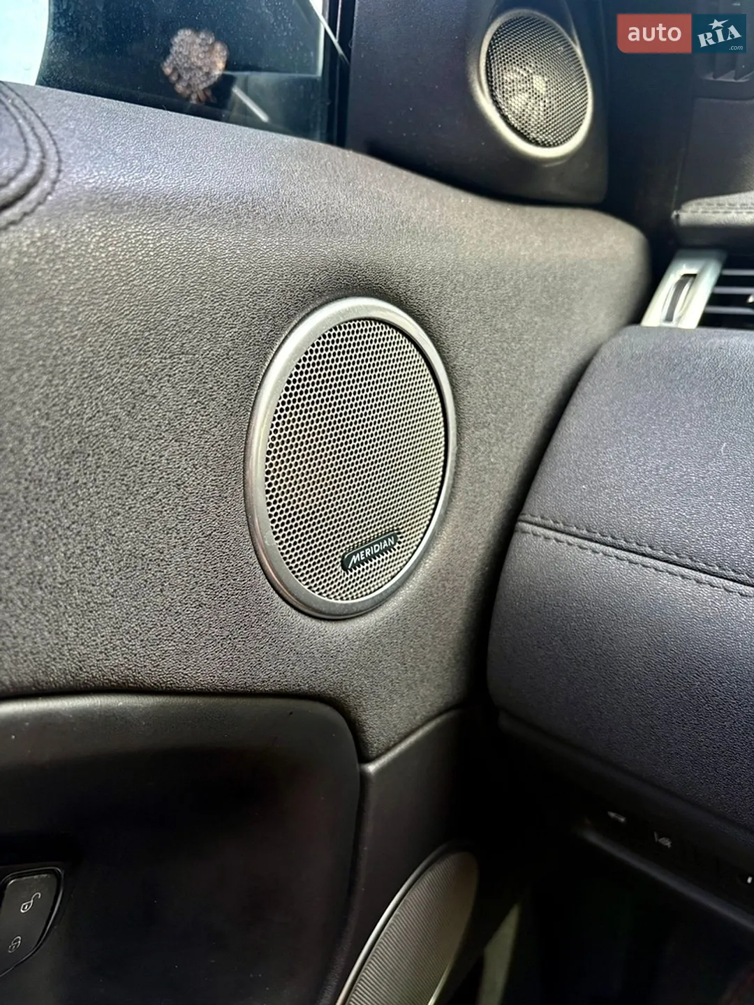 2016 Land Rover Range Rover Evoque - мініатюра 35