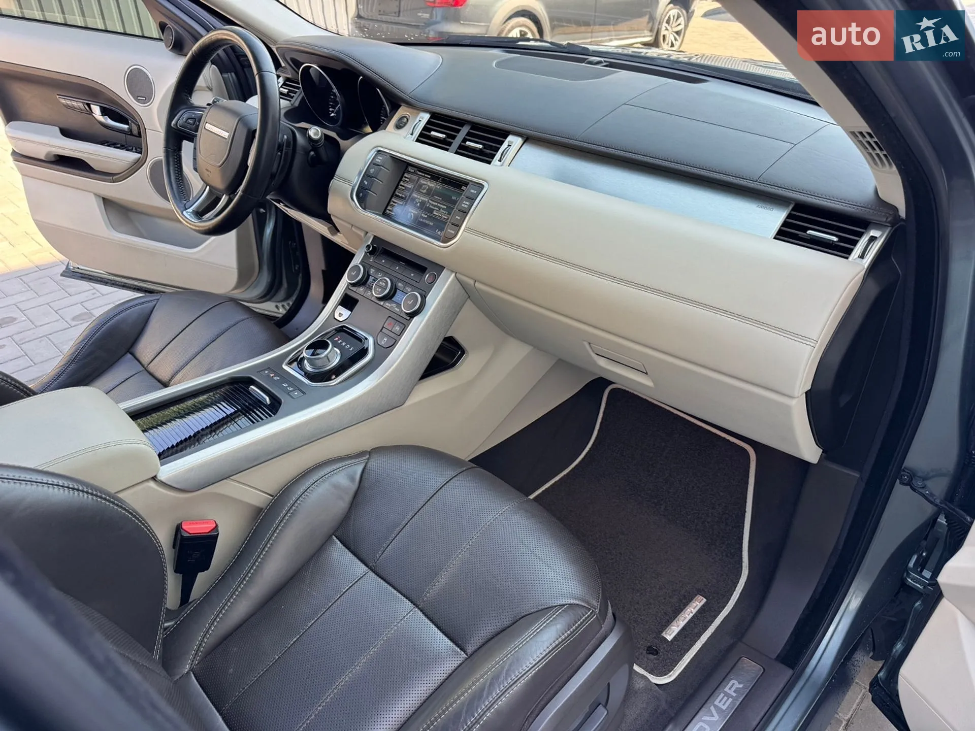 2015 Land Rover Range Rover Evoque - мініатюра 6