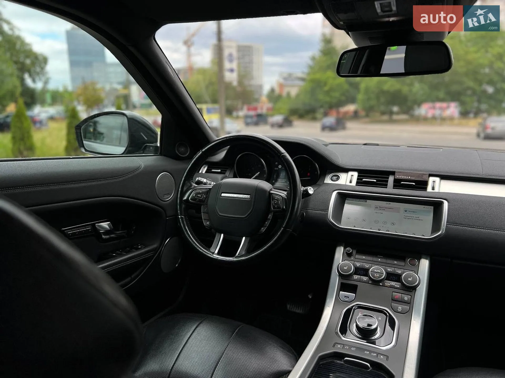 2018 Land Rover Range Rover Evoque - мініатюра 30