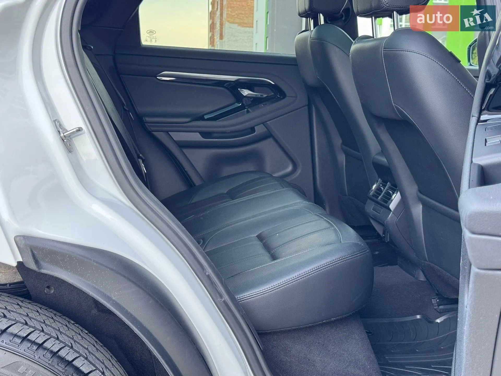 2021 Land Rover Range Rover Evoque - мініатюра 30