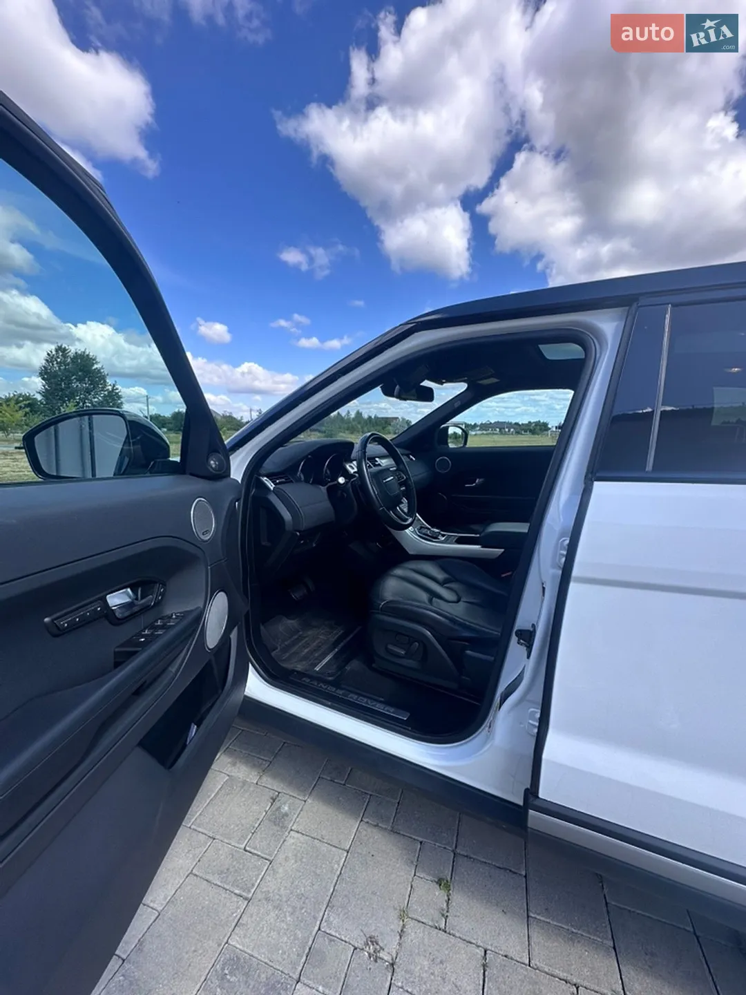 2015 Land Rover Range Rover Evoque - мініатюра 20