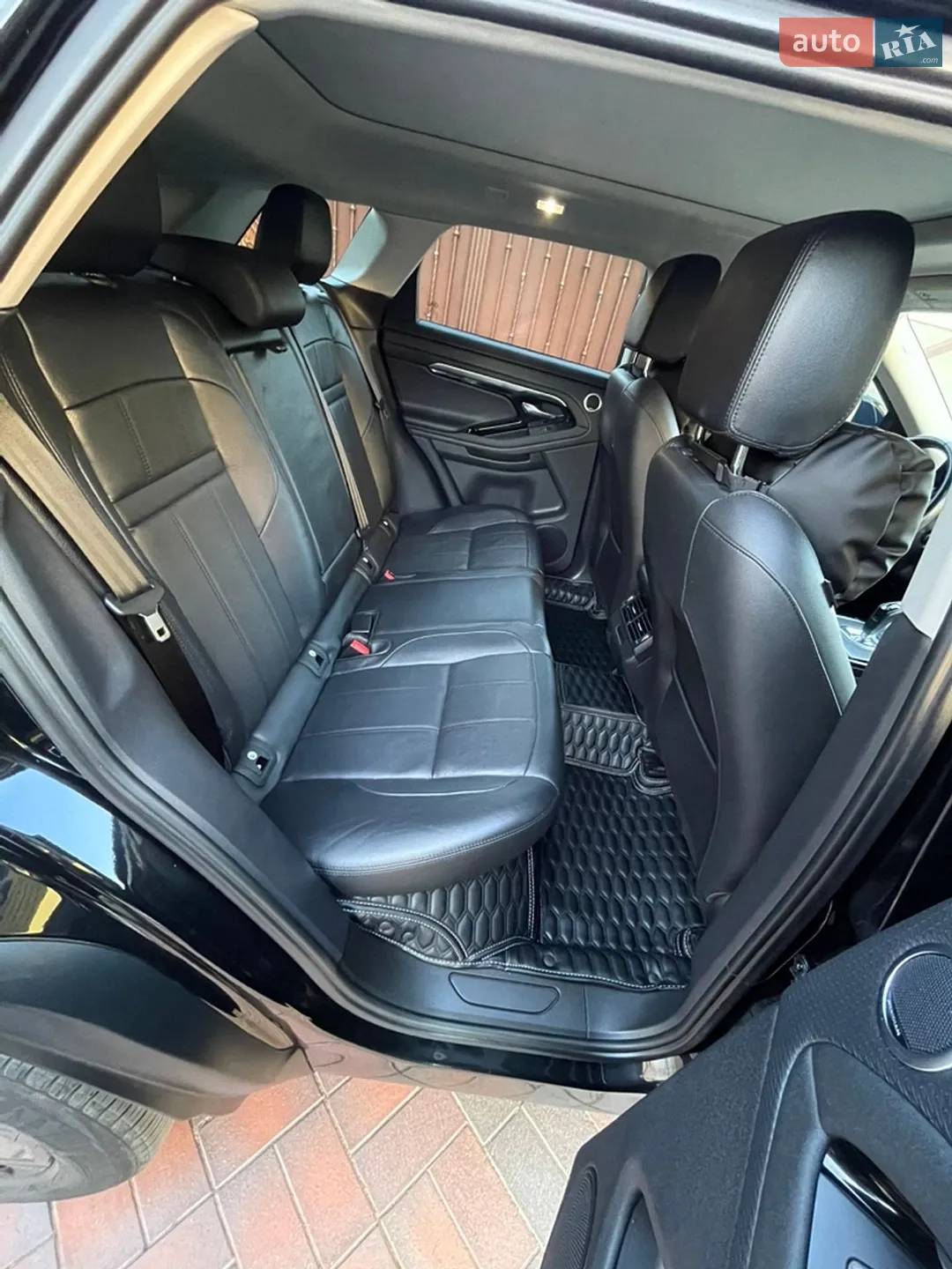 2022 Land Rover Range Rover Evoque - мініатюра 18