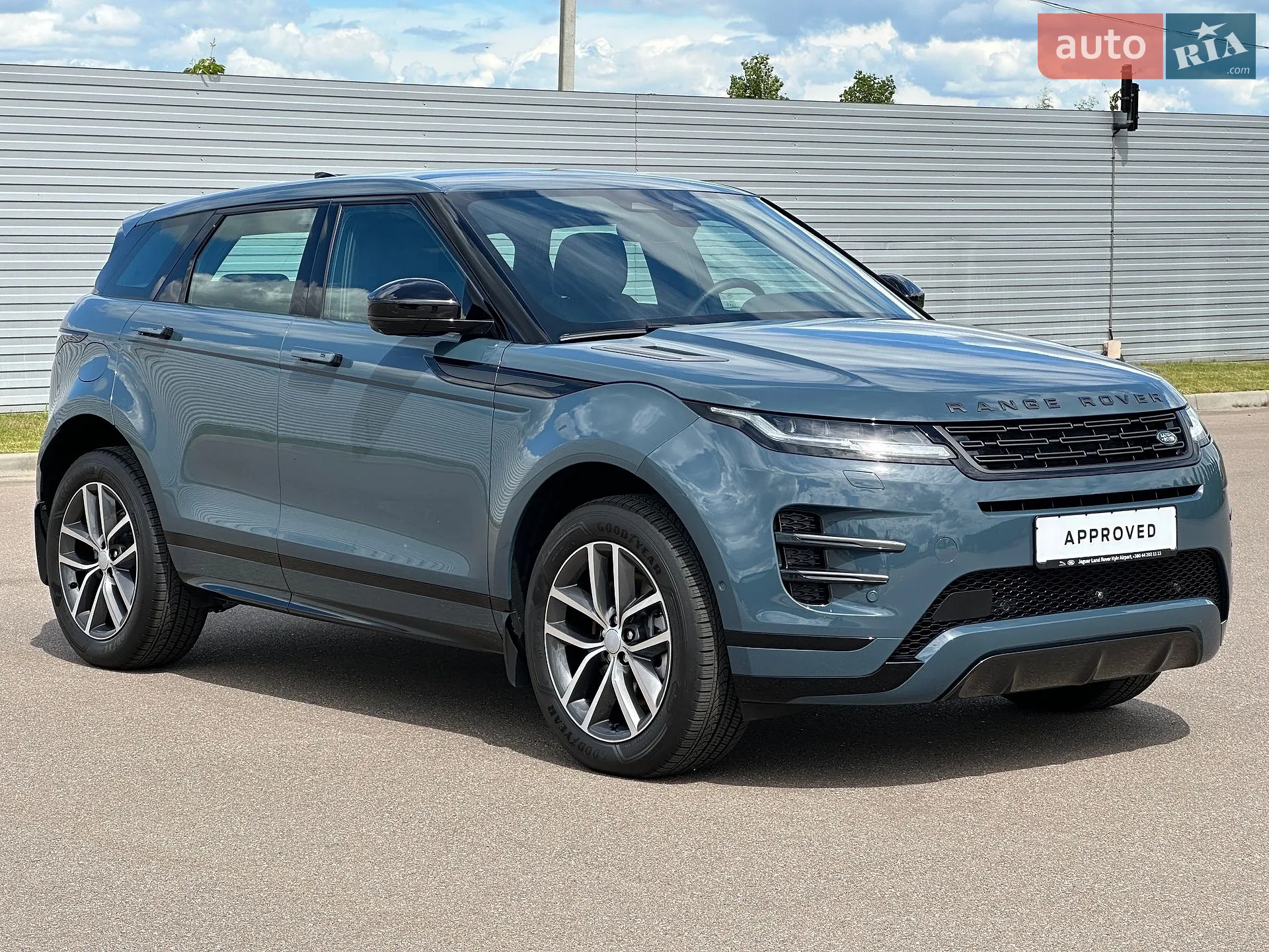 2025 Land Rover Range Rover Evoque - мініатюра 9