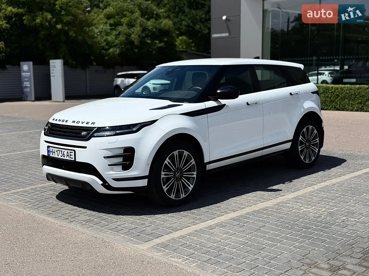 2023 Land Rover Range Rover Evoque - мініатюра 24