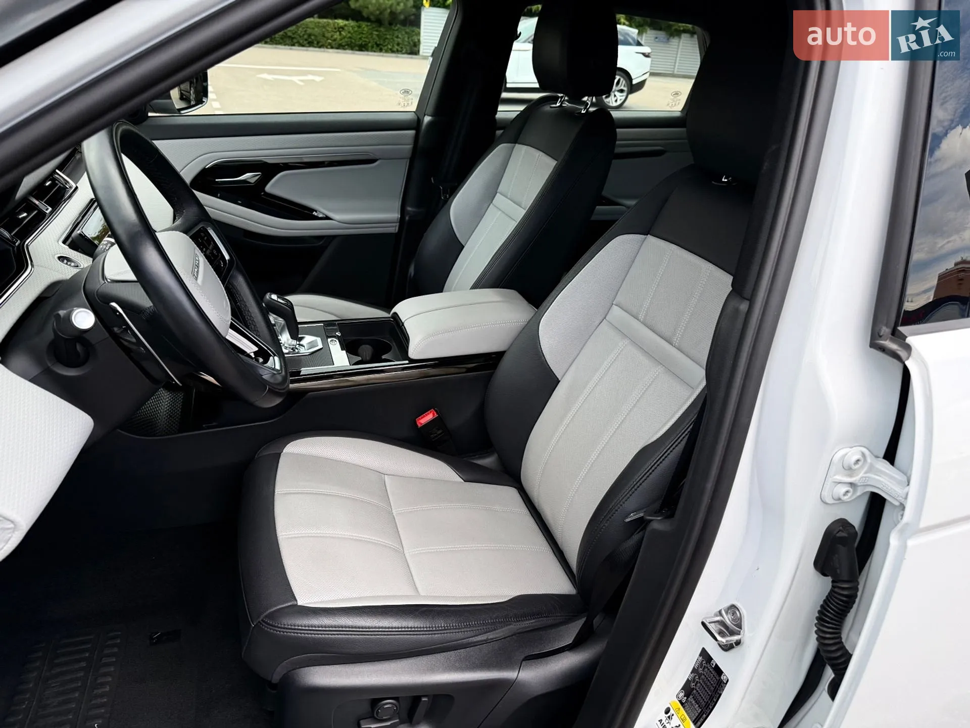 2023 Land Rover Range Rover Evoque - мініатюра 11