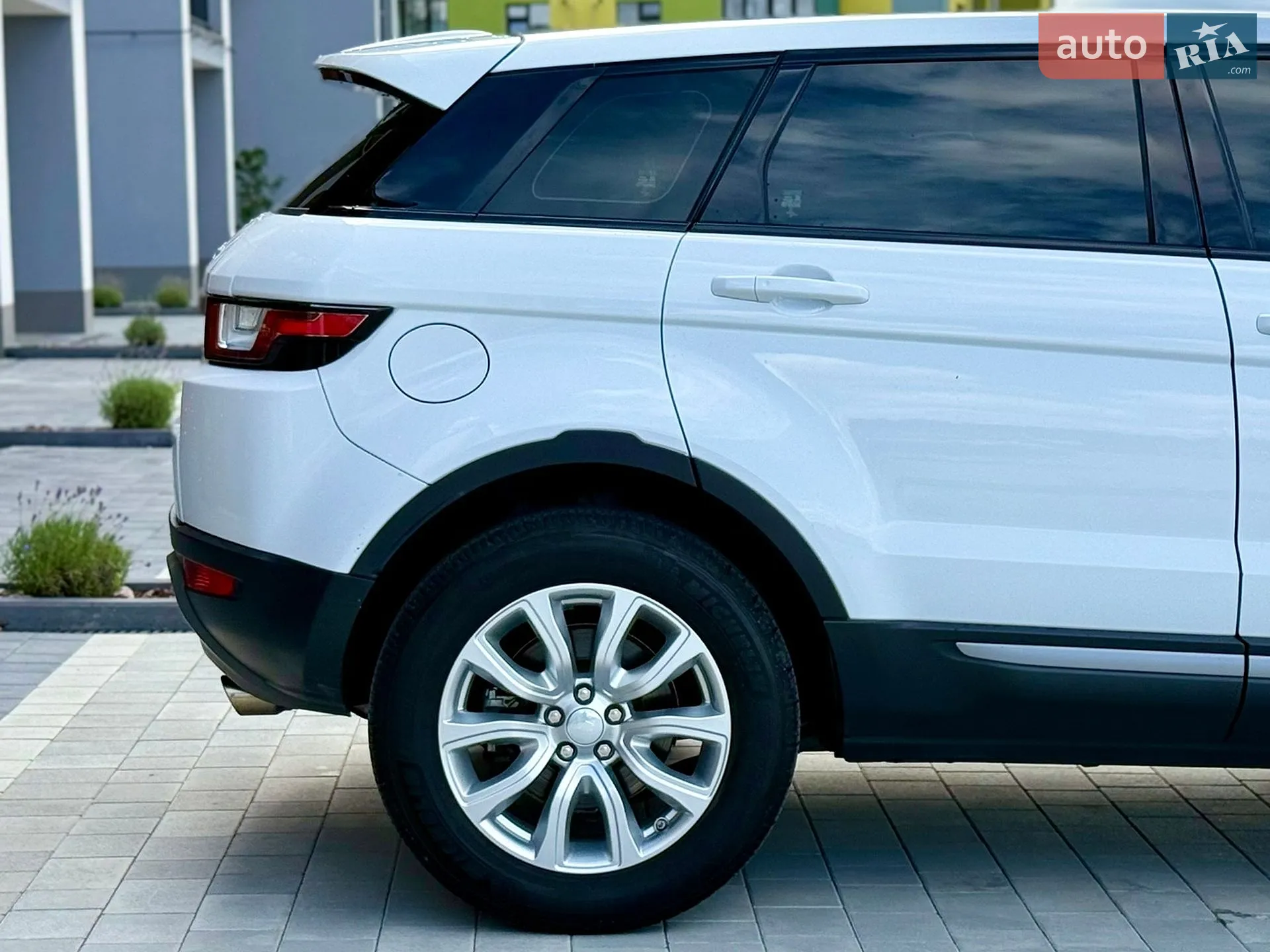 2015 Land Rover Range Rover Evoque - мініатюра 39