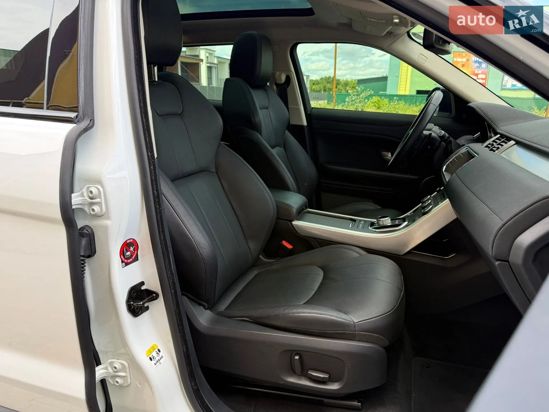 2015 Land Rover Range Rover Evoque - мініатюра 69