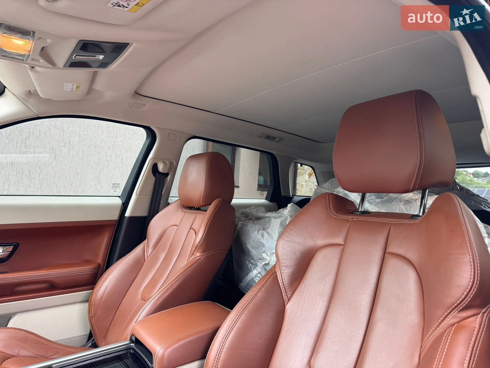 2012 Land Rover Range Rover Evoque - мініатюра 11