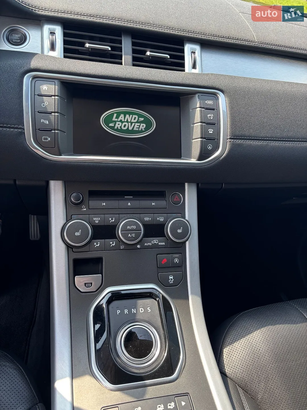 2015 Land Rover Range Rover Evoque - мініатюра 23