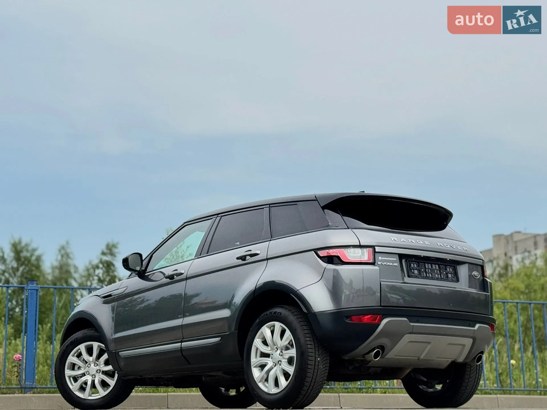 2019 Land Rover Range Rover Evoque - мініатюра 22