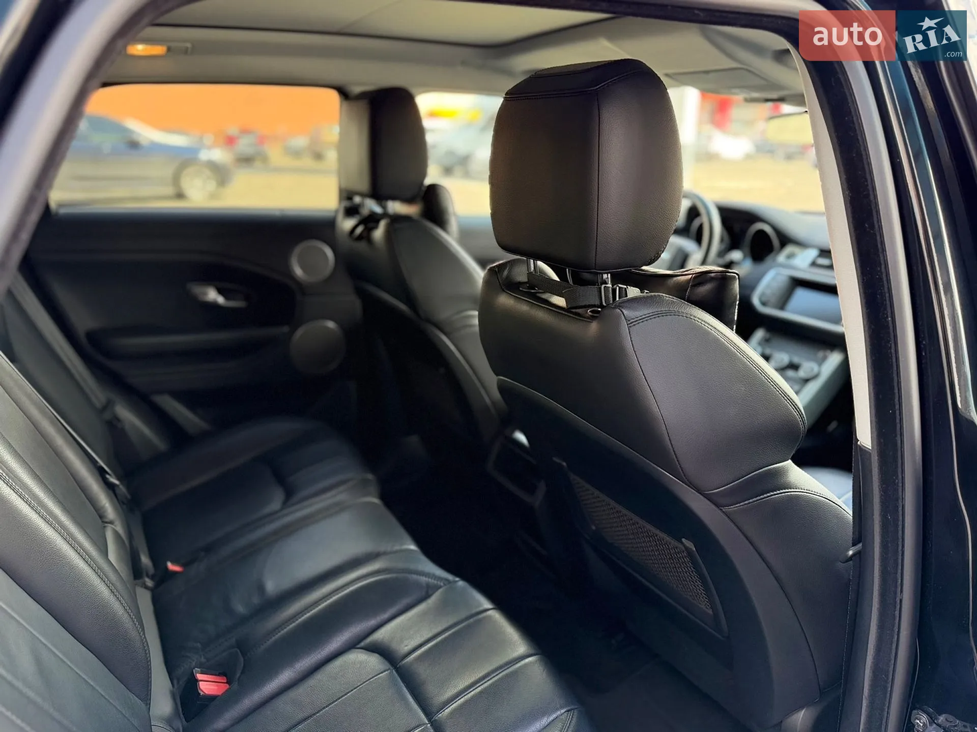 2017 Land Rover Range Rover Evoque - мініатюра 23