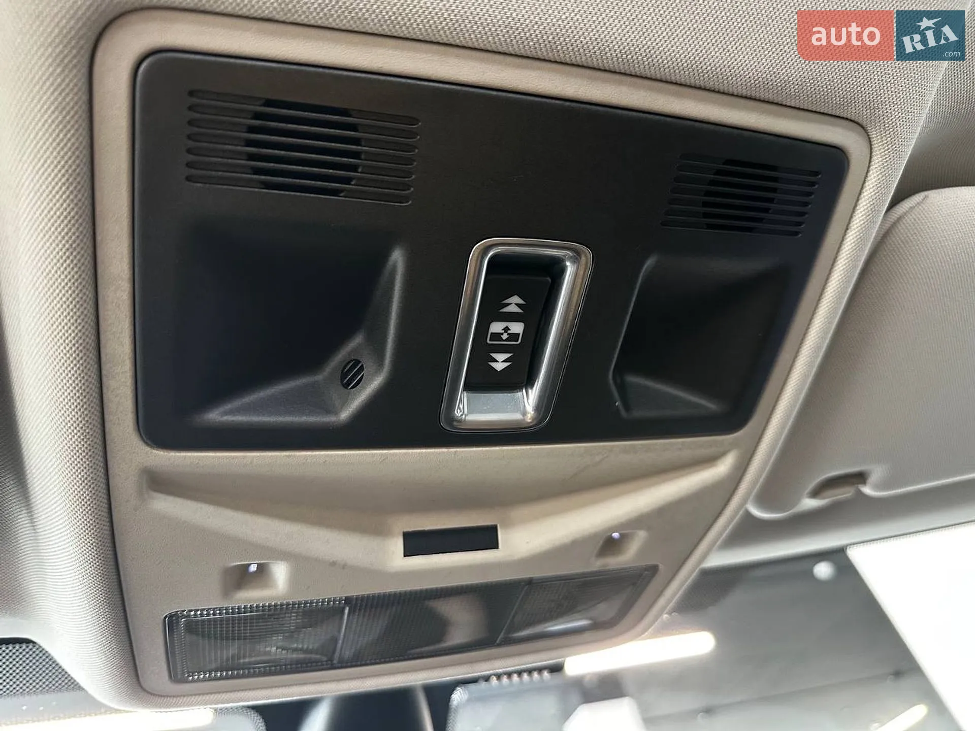 2016 Land Rover Range Rover Evoque - мініатюра 38
