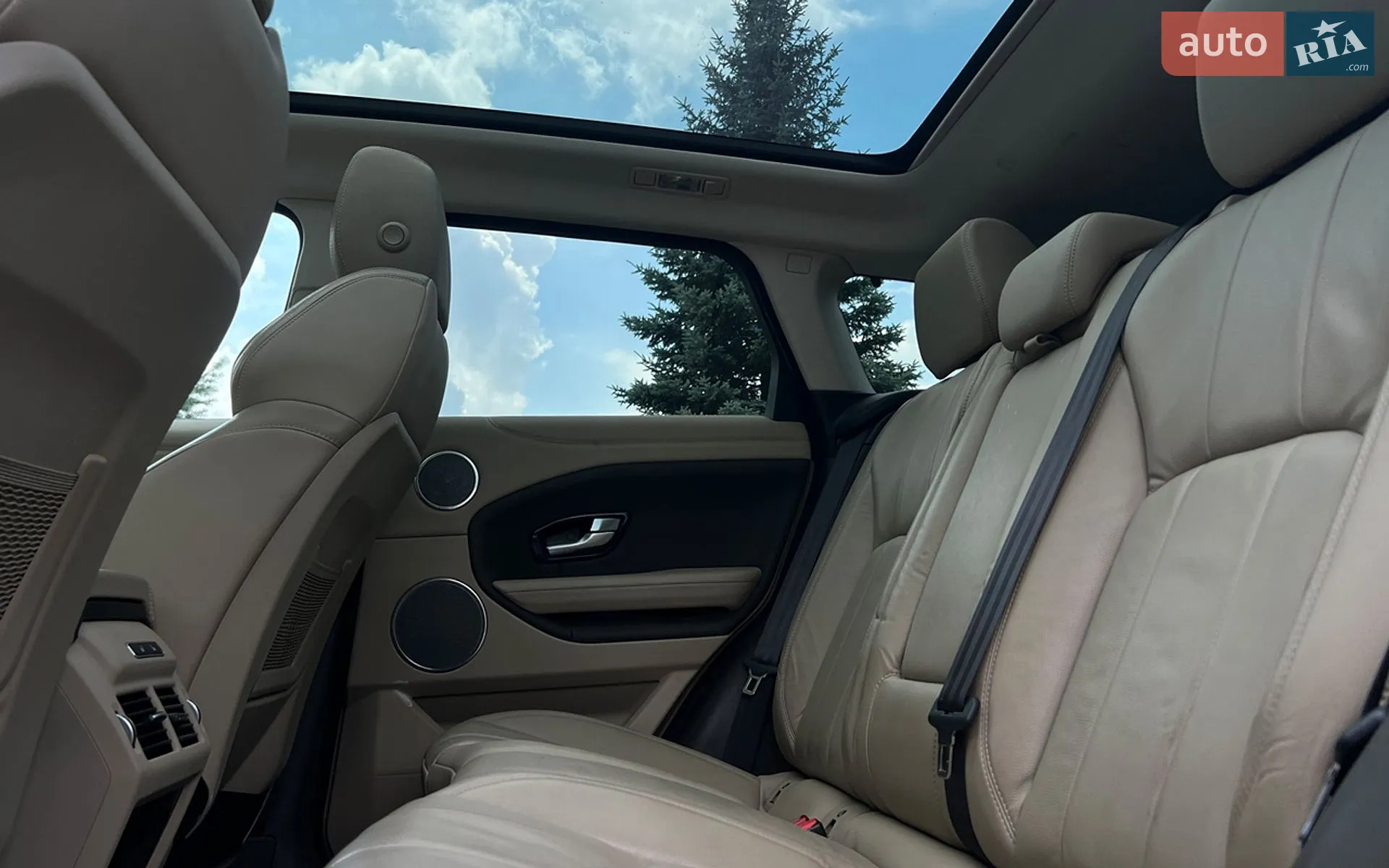 2018 Land Rover Range Rover Evoque - мініатюра 21