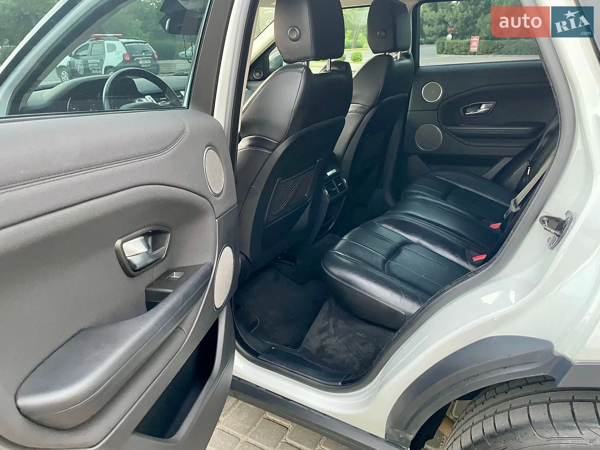 2016 Land Rover Range Rover Evoque - мініатюра 18