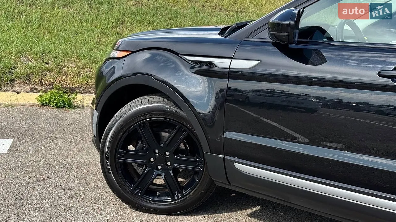 2015 Land Rover Range Rover Evoque - мініатюра 12