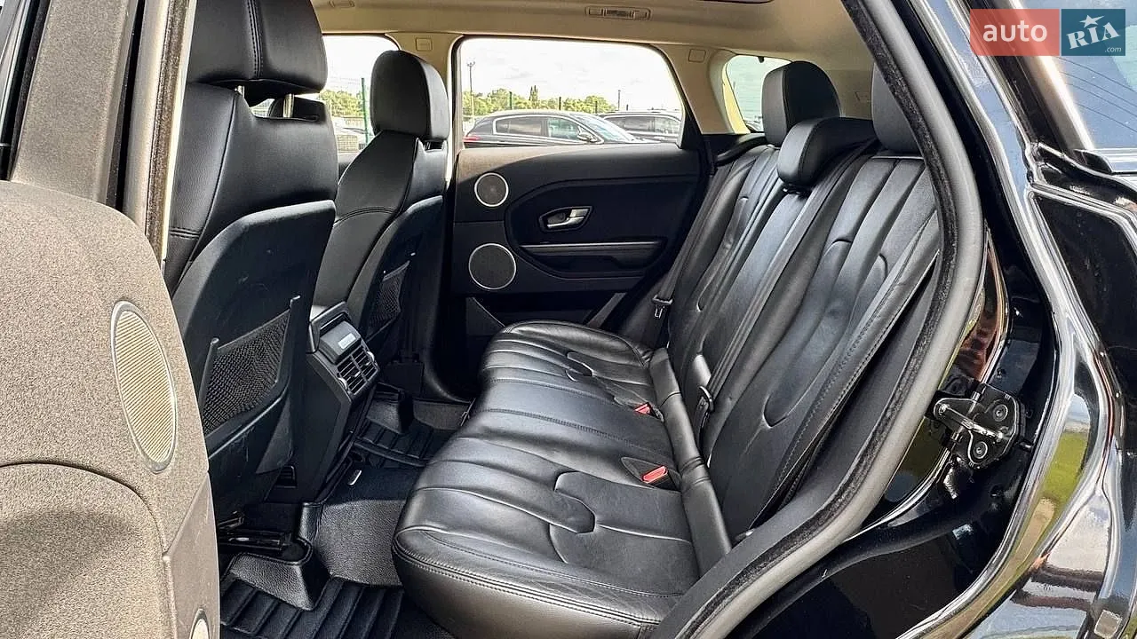 2015 Land Rover Range Rover Evoque - мініатюра 24