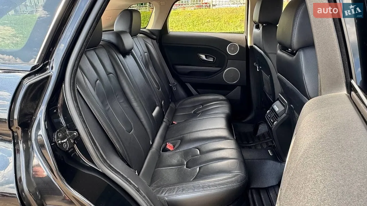 2015 Land Rover Range Rover Evoque - мініатюра 29