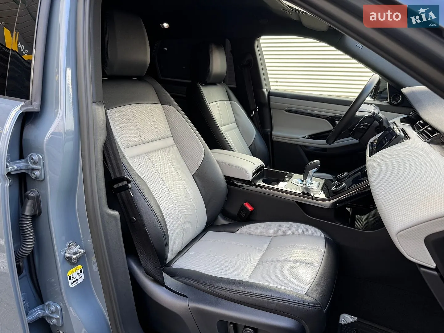 2022 Land Rover Range Rover Evoque - мініатюра 37