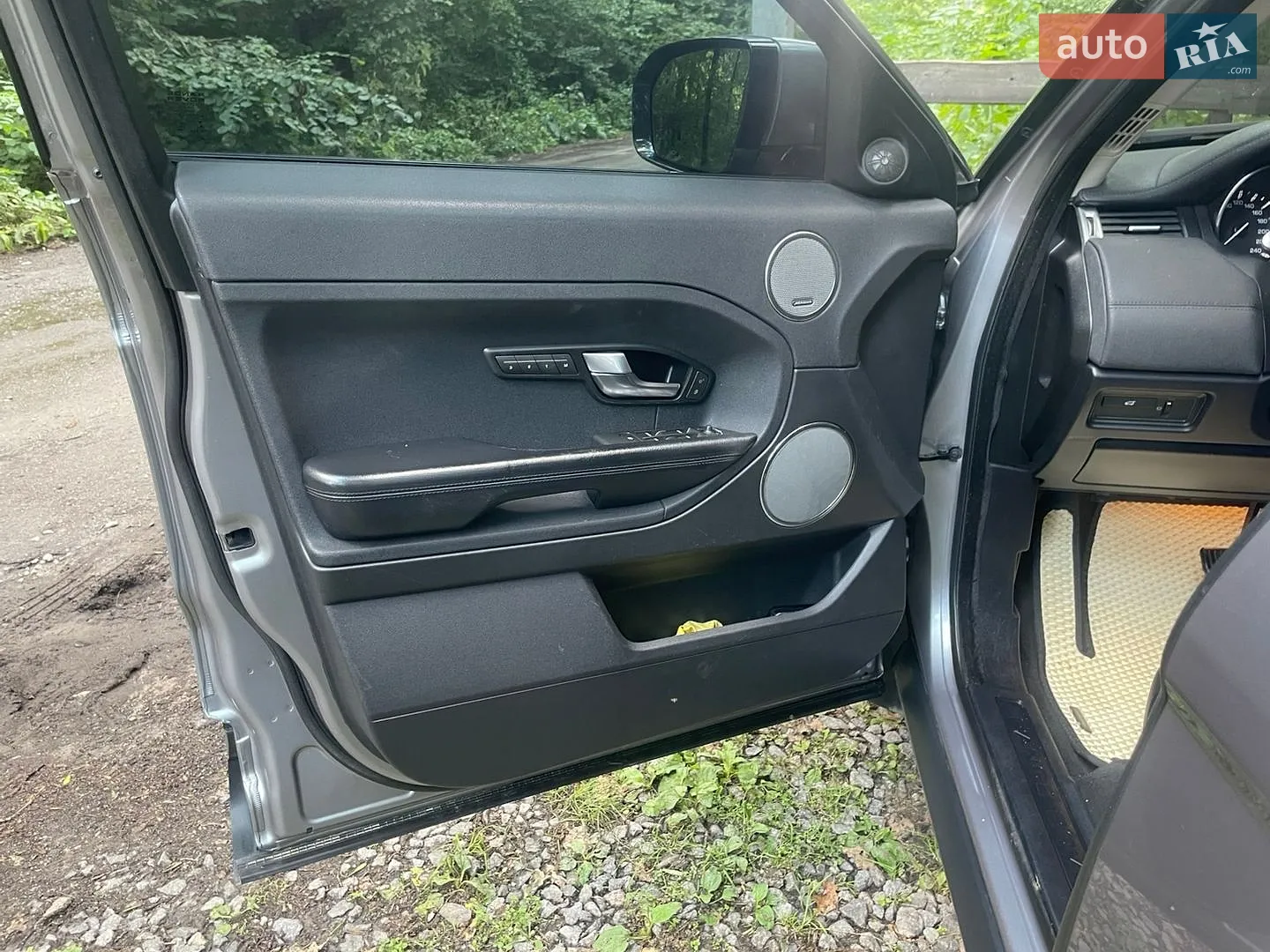 2013 Land Rover Range Rover Evoque - мініатюра 26
