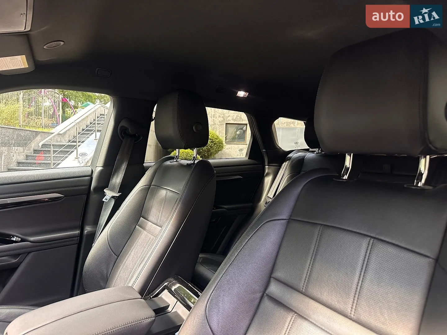 2023 Land Rover Range Rover Evoque - мініатюра 12