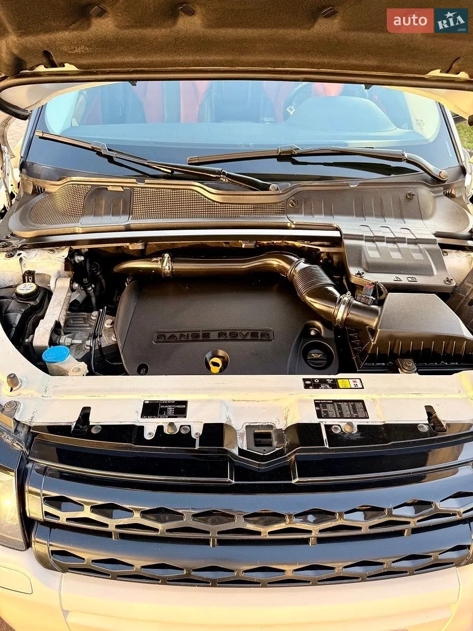 2012 Land Rover Range Rover Evoque - мініатюра 42