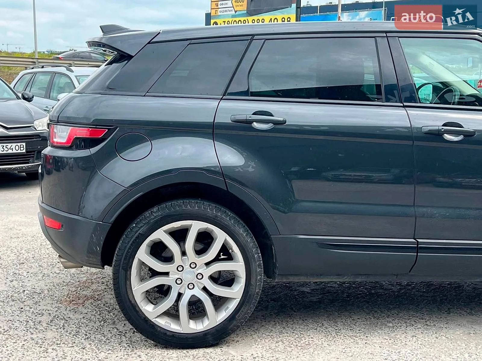 2018 Land Rover Range Rover Evoque - мініатюра 12