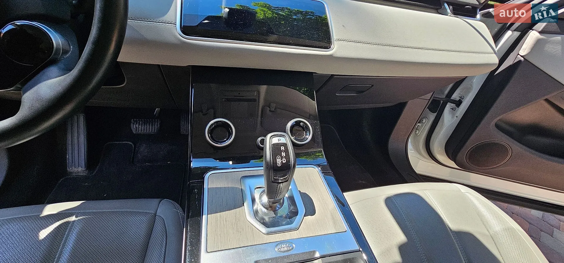 2019 Land Rover Range Rover Evoque - мініатюра 15