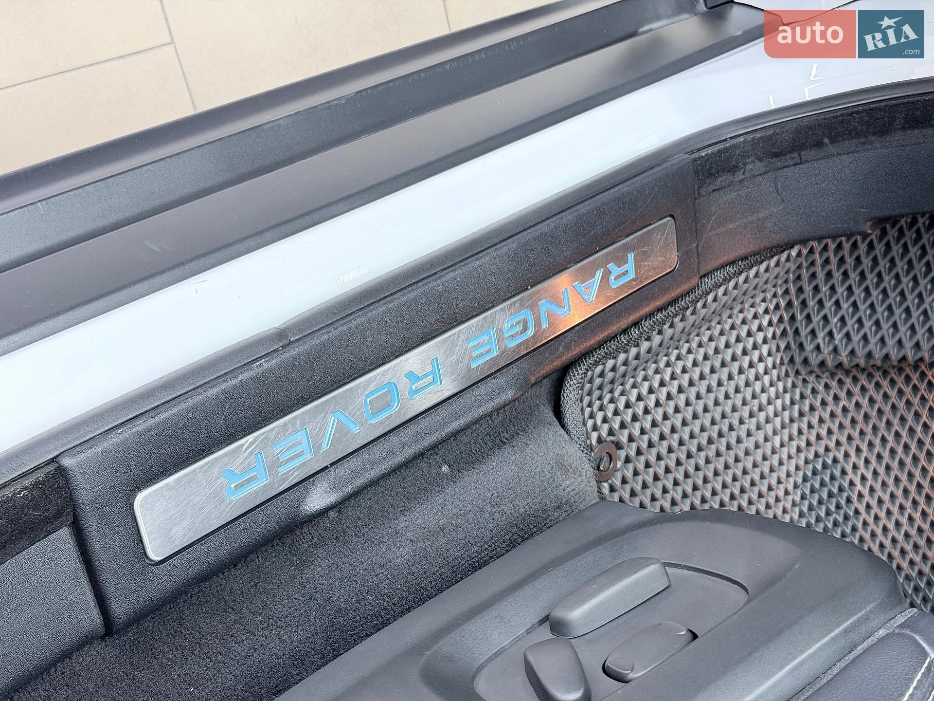 2013 Land Rover Range Rover Evoque - мініатюра 14
