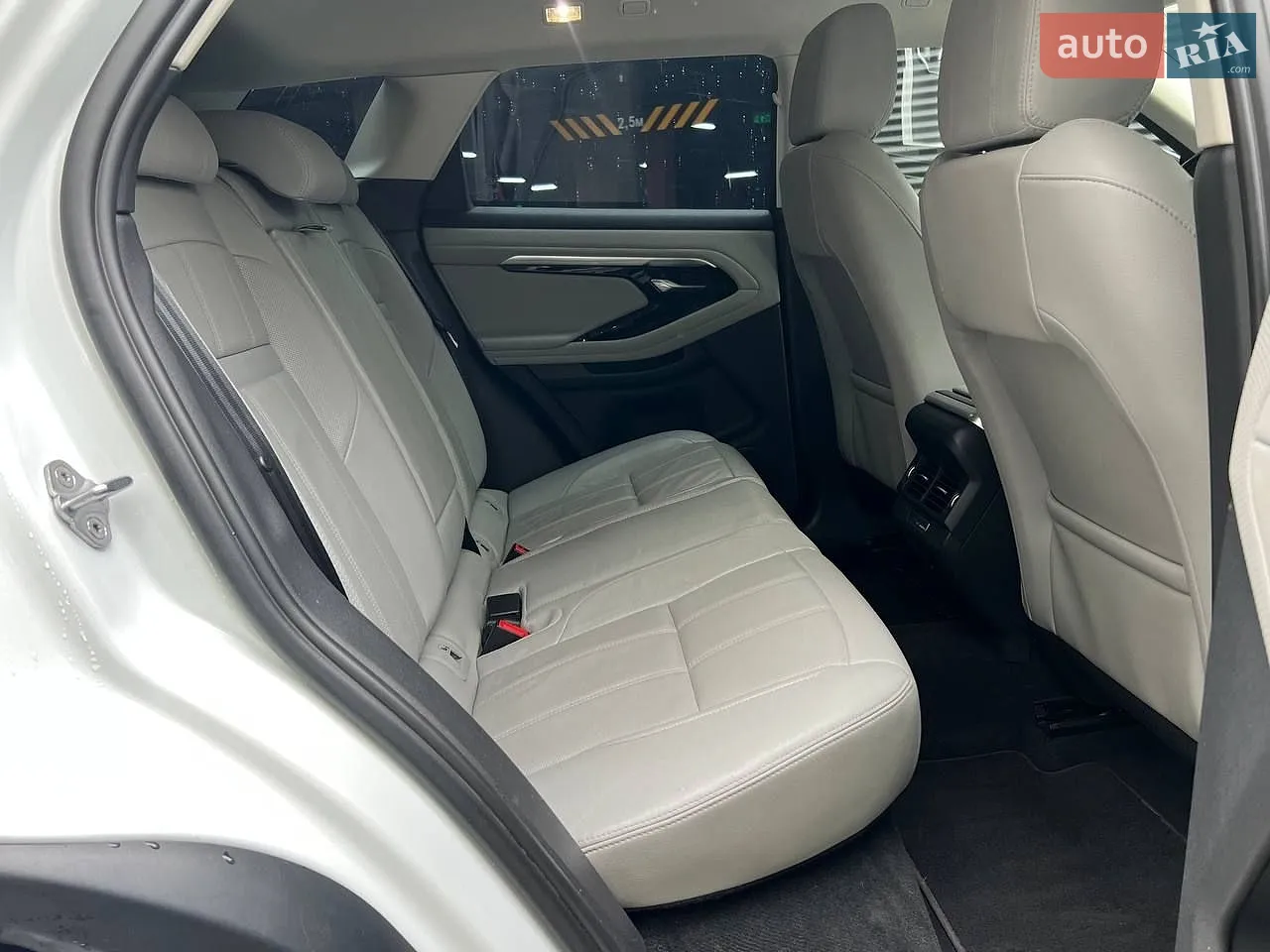 2021 Land Rover Range Rover Evoque - мініатюра 11