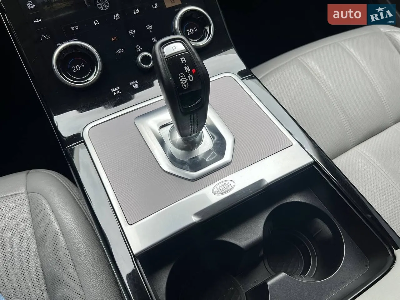 2021 Land Rover Range Rover Evoque - мініатюра 23