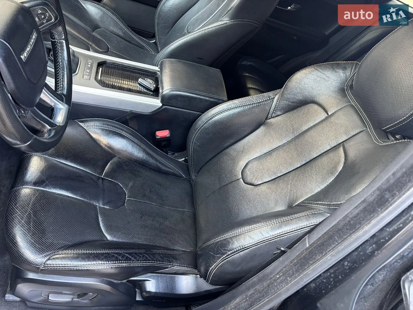 2014 Land Rover Range Rover Evoque - мініатюра 25