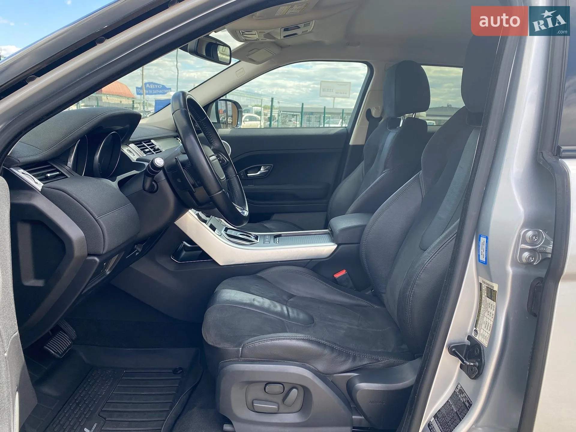 2012 Land Rover Range Rover Evoque - мініатюра 16