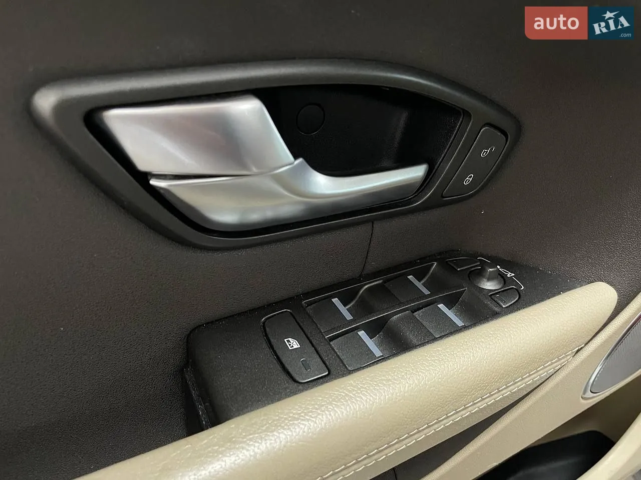 2016 Land Rover Range Rover Evoque - мініатюра 14