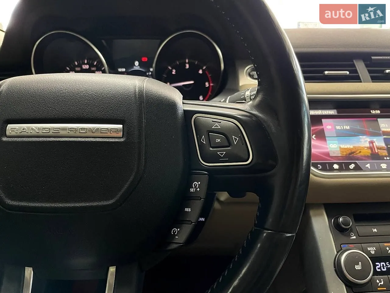 2016 Land Rover Range Rover Evoque - мініатюра 21