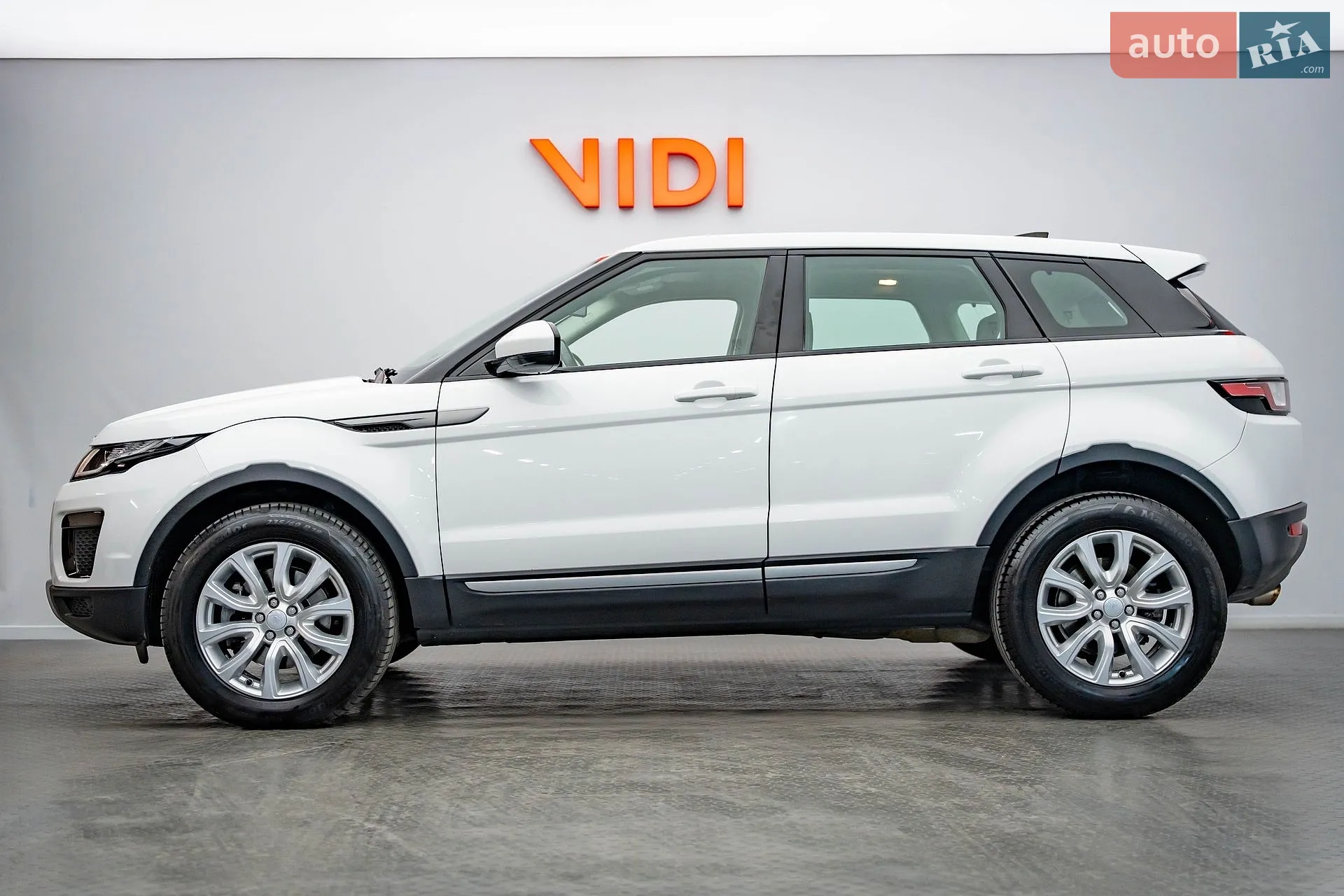 2018 Land Rover Range Rover Evoque - мініатюра 3