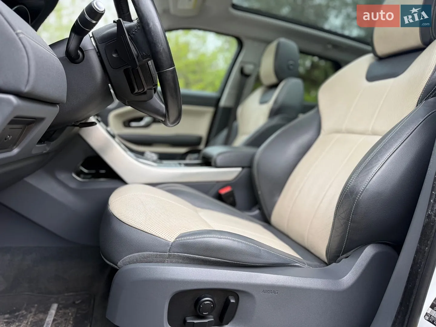 2015 Land Rover Range Rover Evoque - мініатюра 10