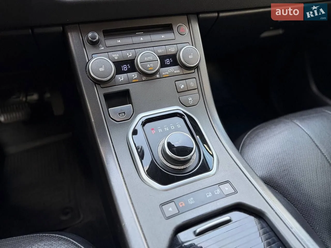 2018 Land Rover Range Rover Evoque - мініатюра 27