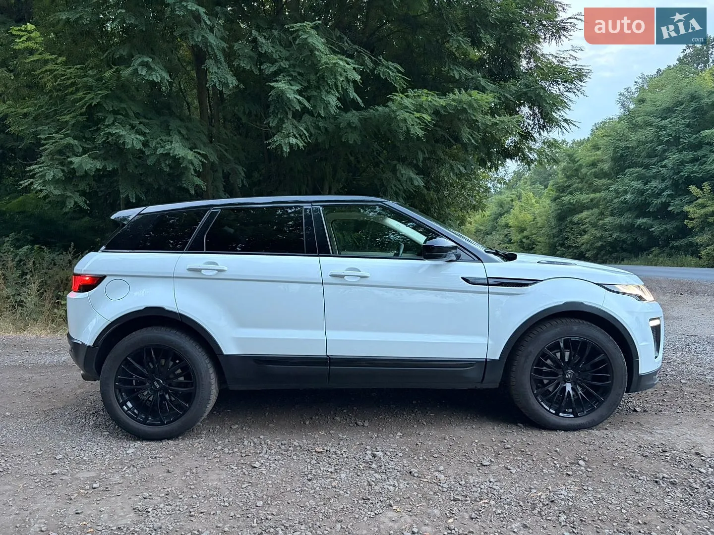 2015 Land Rover Range Rover Evoque - мініатюра 15