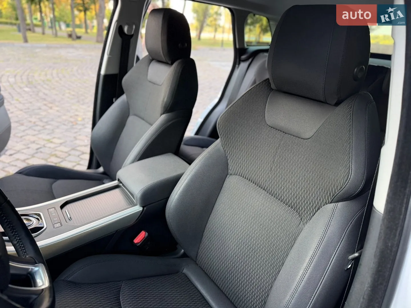2018 Land Rover Range Rover Evoque - мініатюра 43