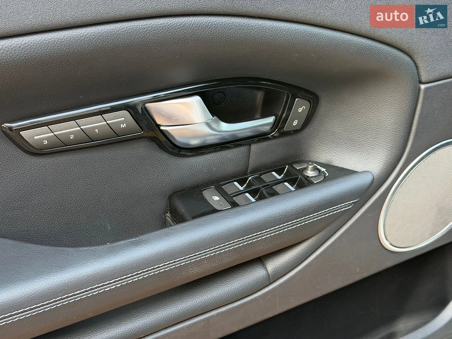 2016 Land Rover Range Rover Evoque - мініатюра 9