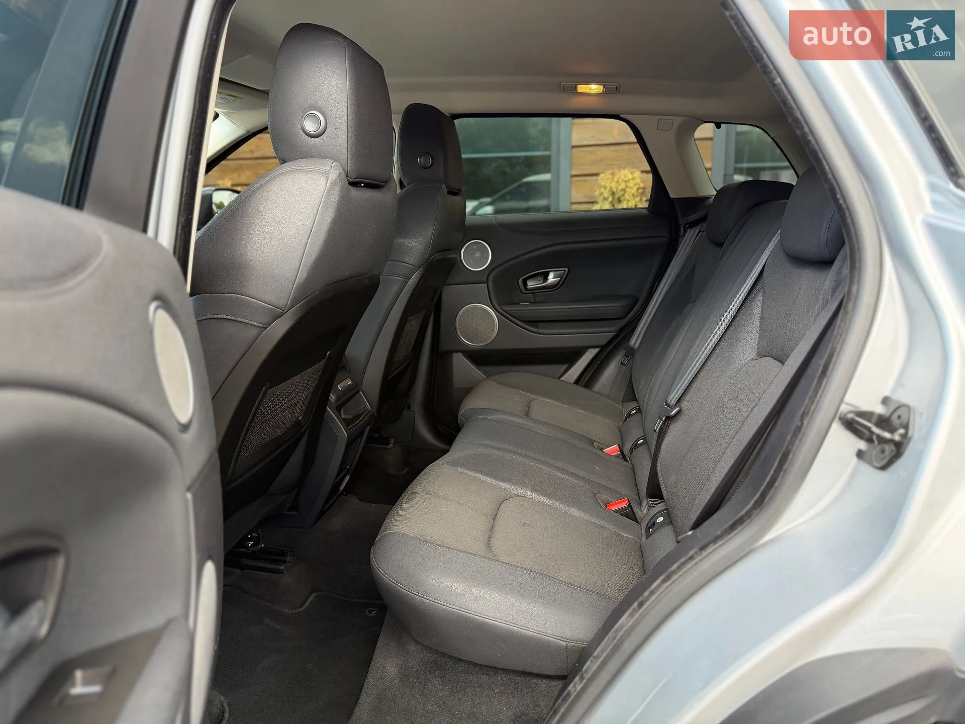 2015 Land Rover Range Rover Evoque - мініатюра 45