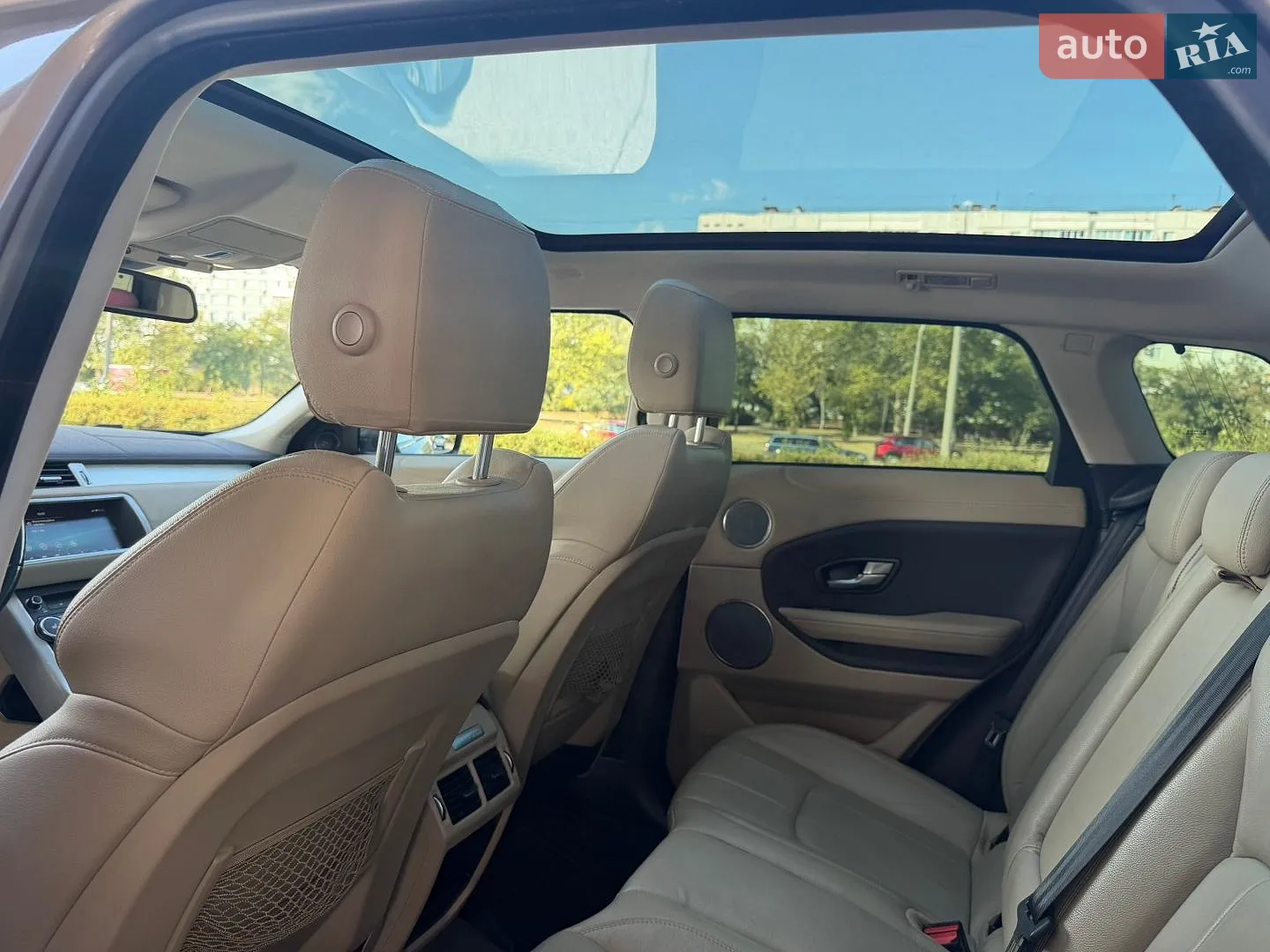 2018 Land Rover Range Rover Evoque - мініатюра 17