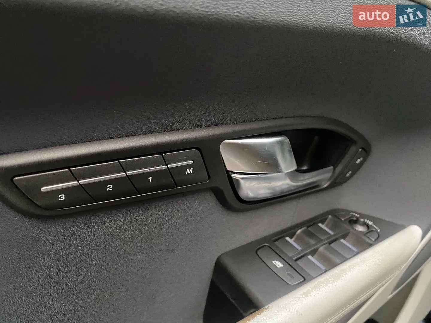 2013 Land Rover Range Rover Evoque - мініатюра 16