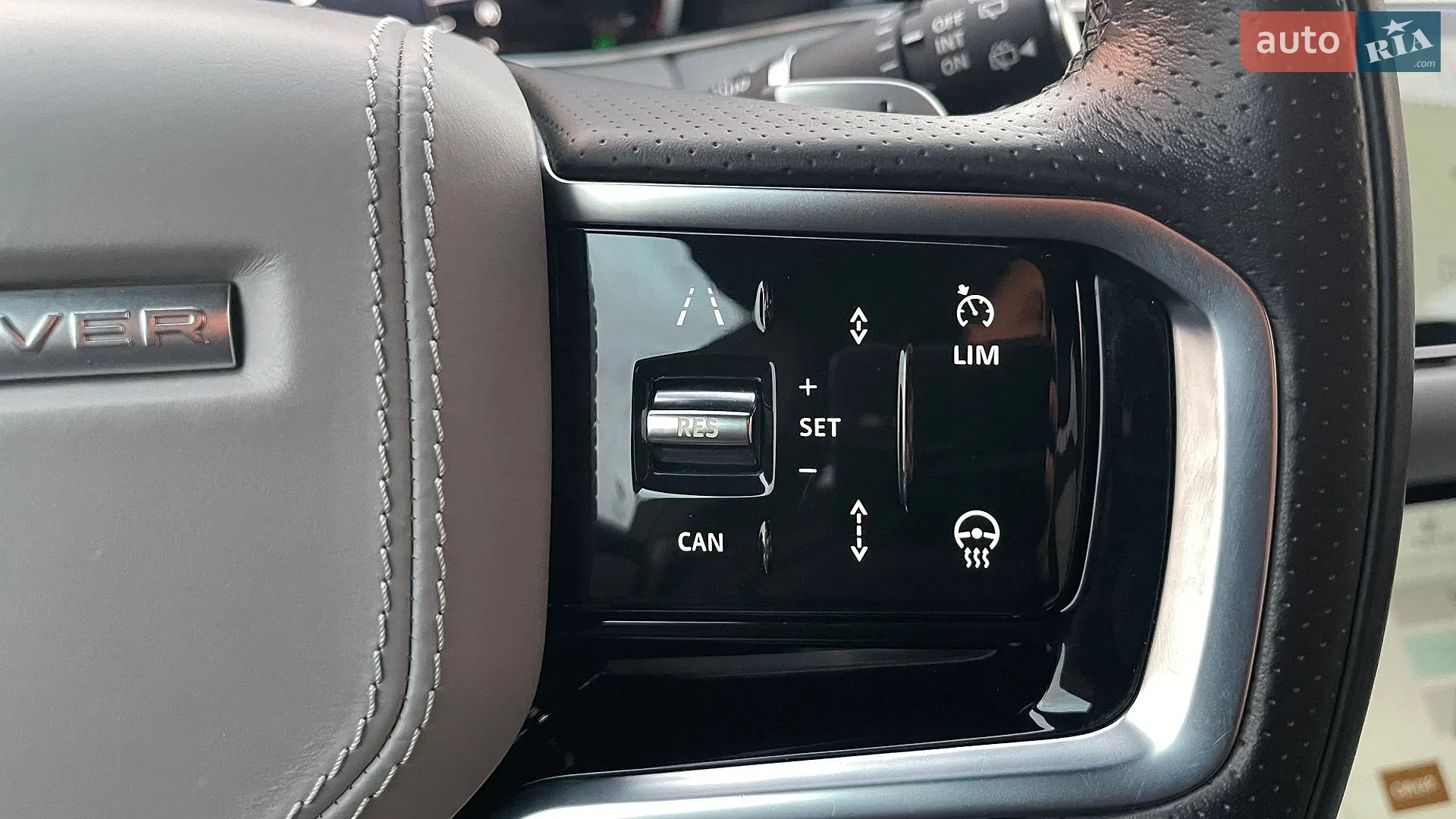 2023 Land Rover Range Rover Evoque - мініатюра 39