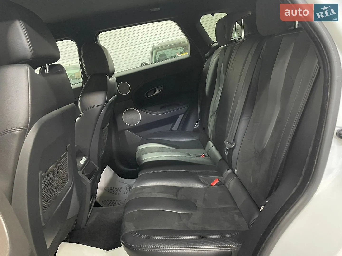 2014 Land Rover Range Rover Evoque - мініатюра 24