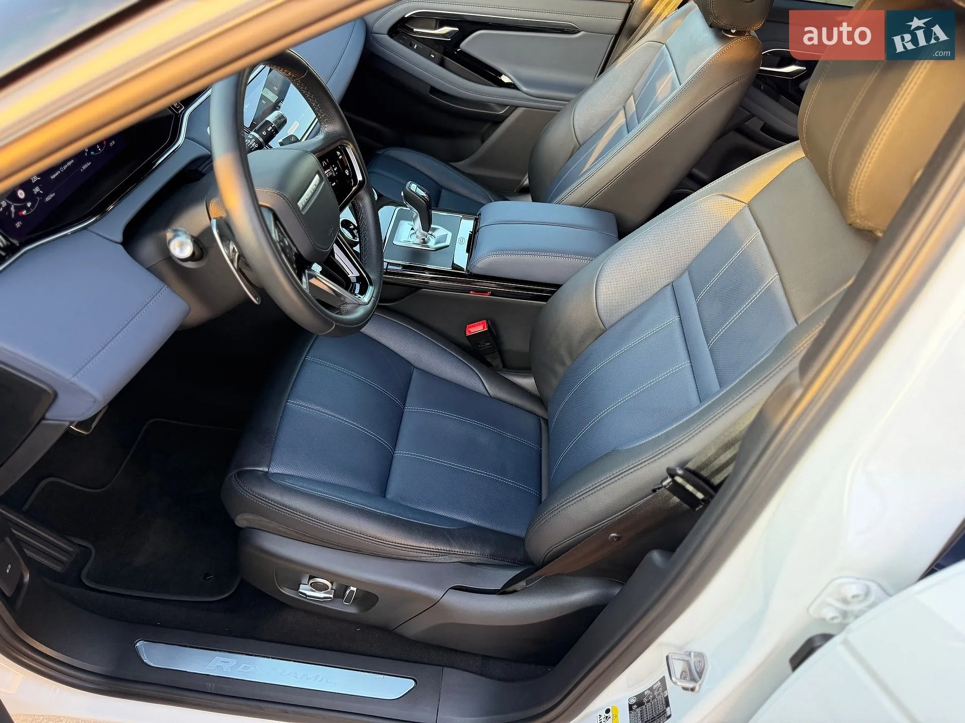 2021 Land Rover Range Rover Evoque - мініатюра 77