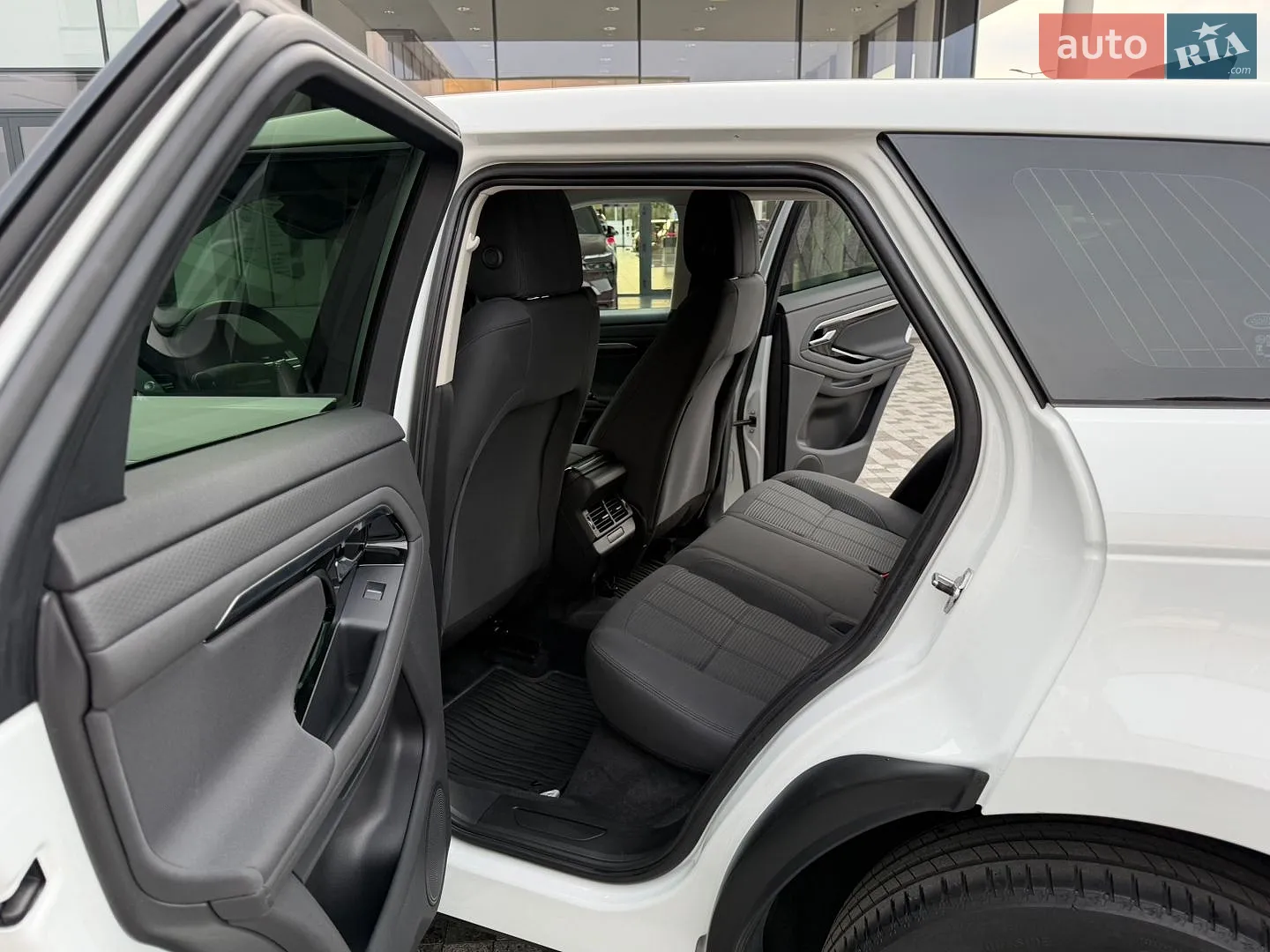 2019 Land Rover Range Rover Evoque - мініатюра 11