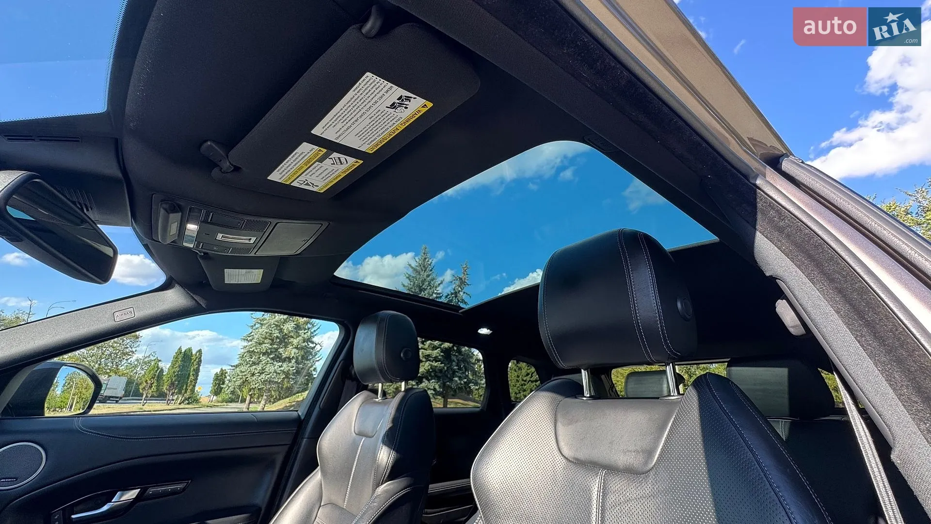 2015 Land Rover Range Rover Evoque - мініатюра 42